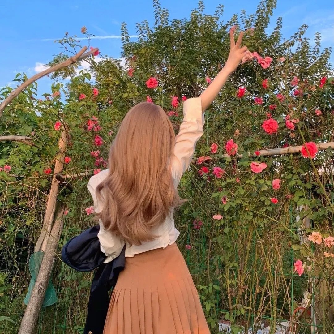 皇后变御姐,皇帝受宠了